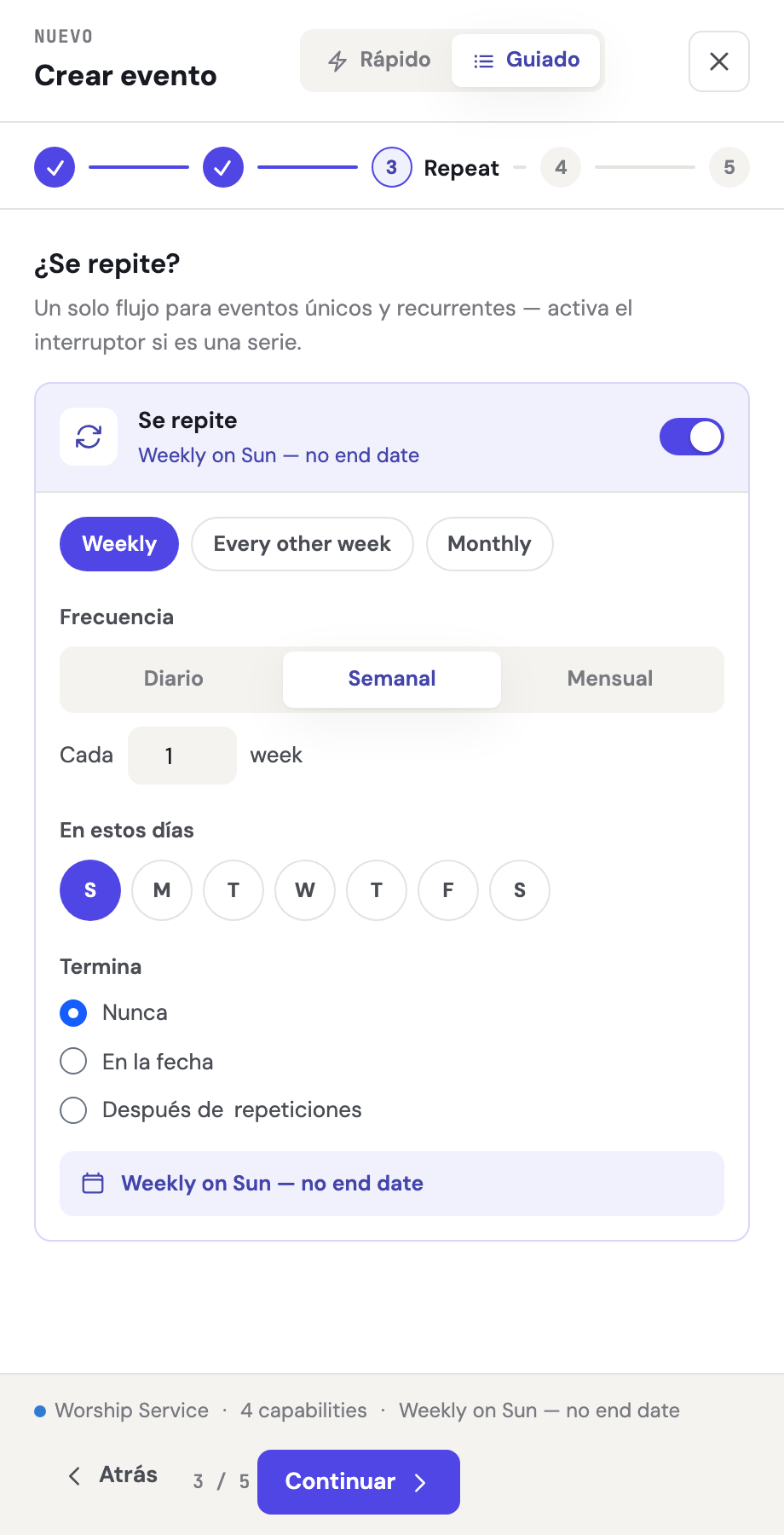 El paso Repetir mostrando el interruptor Se repite activado, el control segmentado de frecuencia, los círculos de días de la semana y el resumen en vivo de la programación