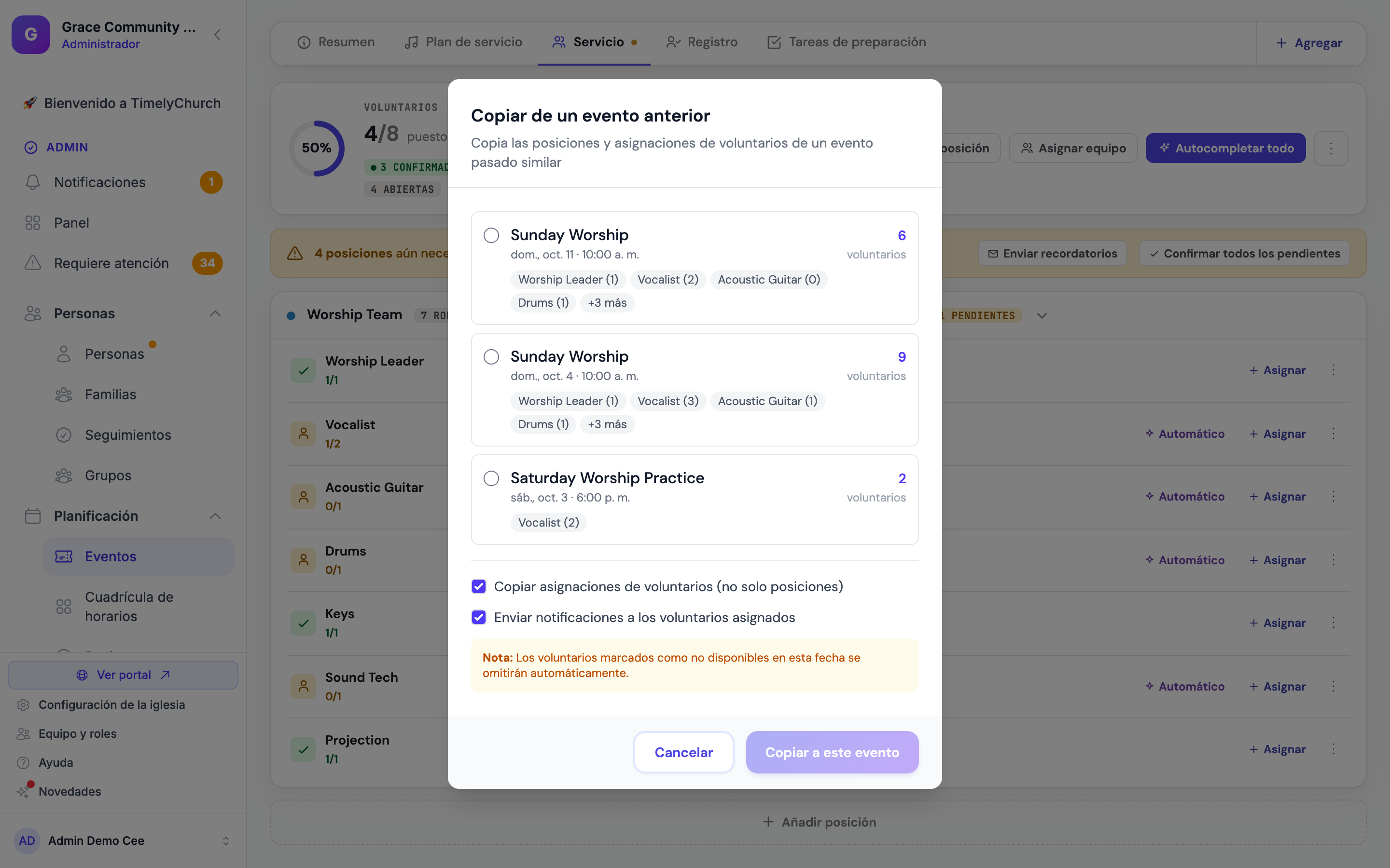 El diálogo Copiar de evento anterior, mostrando una lista de servicios pasados con sus fechas, horas y cantidad de posiciones