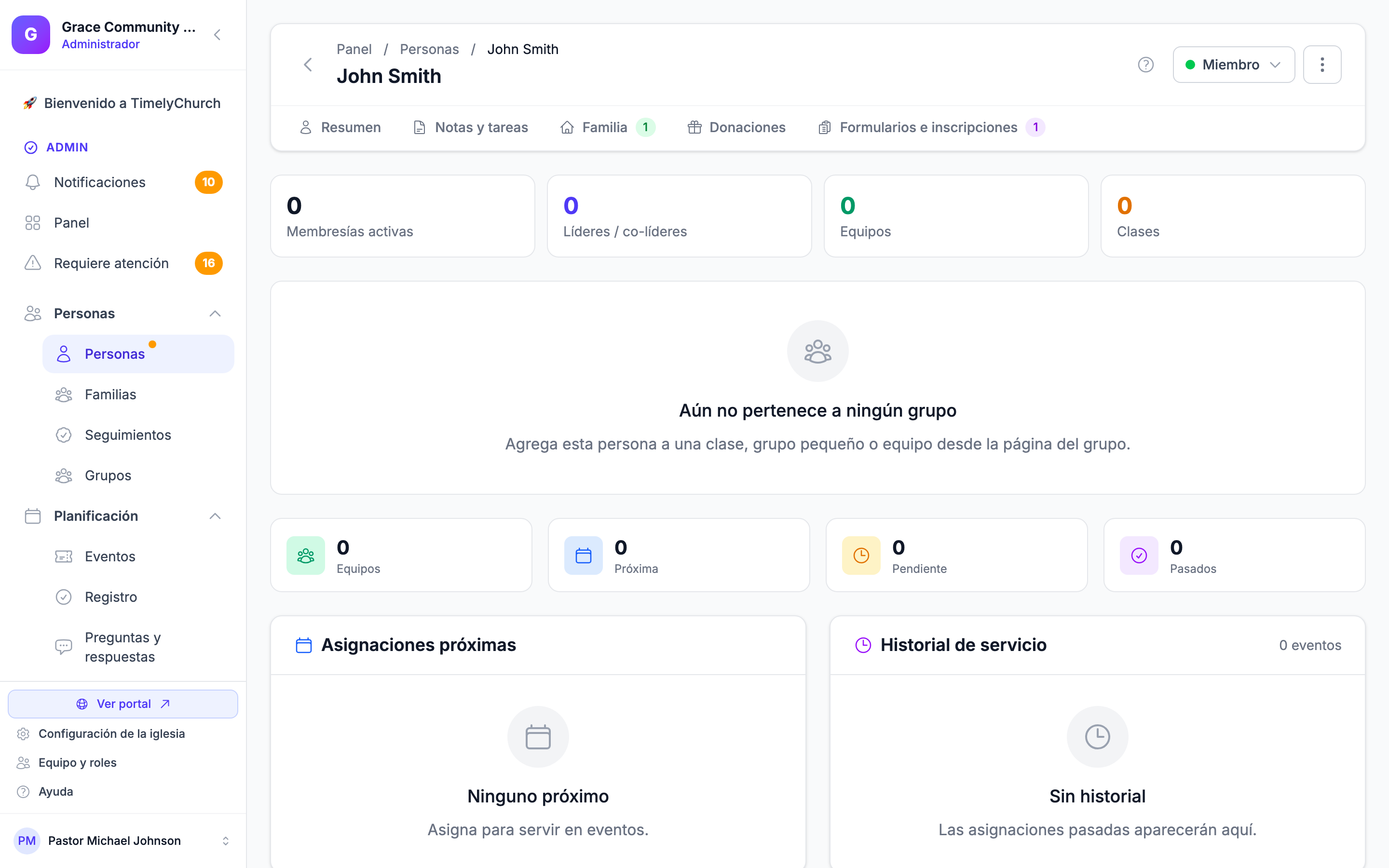Pestaña Participación que muestra membresías de grupos, inscripción en clases y asignaciones de servicio