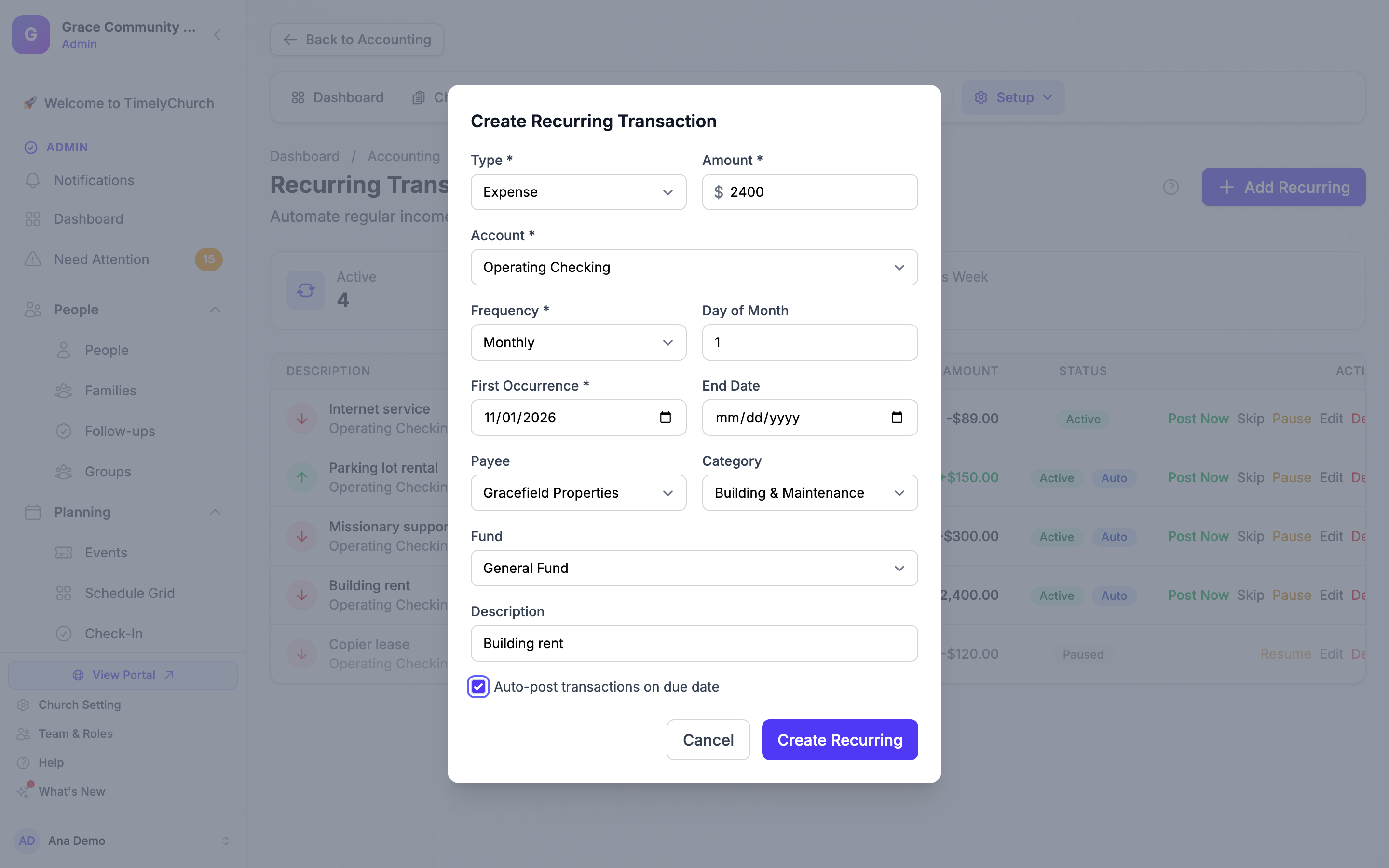 La ventana Crear transacción recurrente con Tipo, Importe, Cuenta, Frecuencia, Día del mes, Primera ocurrencia, Fecha de fin, Beneficiario, Categoría, Fondo, Descripción y la casilla «Registrar automáticamente las transacciones en la fecha de vencimiento»